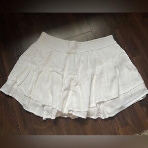 NWT - Hollister White Tiered Skort